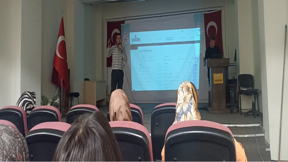 Bilişim  Güvenli İnternet SEMİNERİ 16.09..2025  
